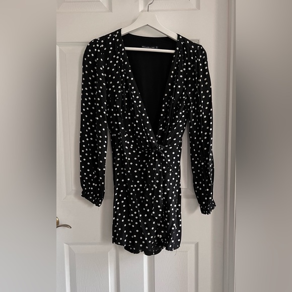 #18- Abercrombie and fitch black and white polka dot wrap romper Small - Picture 2 of 5
